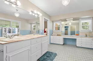 705 Whitehead St, Smithville, TX 78957 - Photo 17