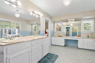 705 Whitehead St, Smithville, TX 78957 - Photo 17