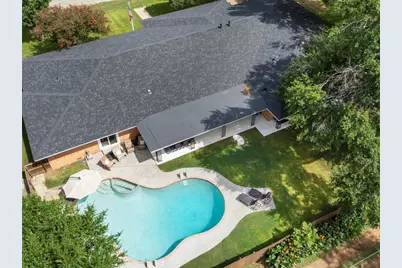 705 Whitehead Street, Smithville, TX 78957 - Photo 33