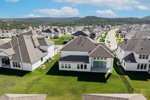 2217 Sondrio Bend, Leander, TX 78641 - Photo 35