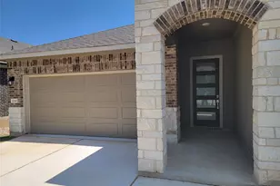 2040 Centerline Ln, Georgetown, TX 78628 - Photo 5