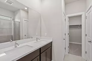 247 Red Tail Hawk Ln, Cedar Creek, TX 78612 - Photo 17