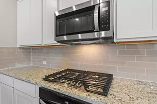 247 Red Tail Hawk Ln, Cedar Creek, TX 78612 - Photo 9