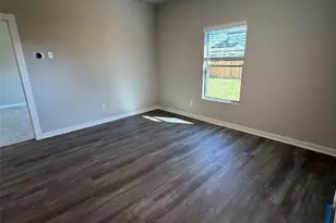 247 Red Tail Hawk Ln, Cedar Creek, TX 78612 - Photo 13