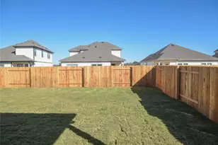 247 Red Tail Hawk Ln, Cedar Creek, TX 78612 - Photo 21