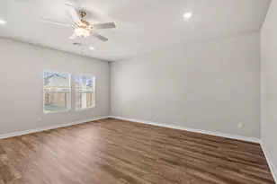 247 Red Tail Hawk Ln, Cedar Creek, TX 78612 - Photo 11