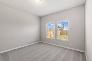 247 Red Tail Hawk Ln, Cedar Creek, TX 78612 - Photo 15
