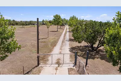 13111 Elm Grove Road, Buda, TX 78610 - Photo 5