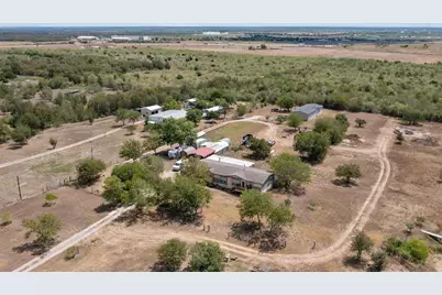 13111 Elm Grove Road, Buda, TX 78610 - Photo 3