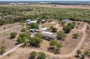 13111 Elm Grove Rd, Buda, TX 78610 - Photo 3