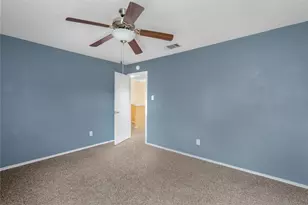 2609 Jason Dr, Taylor, TX 76574 - Photo 19