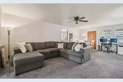 902 Turney Street, Smithville, TX 78957 - Photo 11