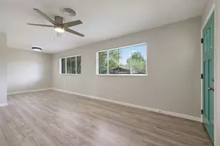 1513 Braes Ridge Dr, Austin, TX 78723 - Photo 5