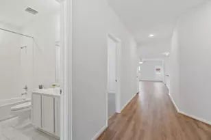 249 Crystal Brook Dr, Liberty Hill, TX 78642 - Photo 3