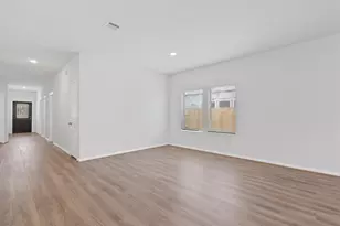 249 Crystal Brook Dr, Liberty Hill, TX 78642 - Photo 9