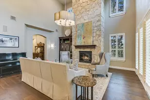 1036 Liberty Park Dr, Austin, TX 78746 - Photo 11