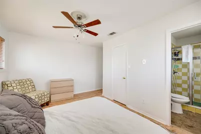 2004 Abbey Circle, Austin, TX 78727 - Photo 11