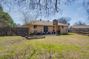 2004 Abbey Cir, Austin, TX 78727 - Photo 17