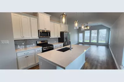 136 Los Olives Lane, Liberty Hill, TX 78642 - Photo 9