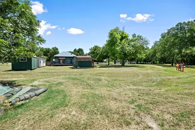 303 W Broade Street, Leander, TX 78641 - Photo 21