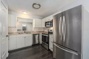 1845 River Crossing Cir, Austin, TX 78741 - Photo 3