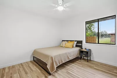609 Magnolia Street, Bastrop, TX 78602 - Photo 19
