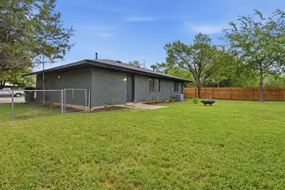 609 Magnolia Street, Bastrop, TX 78602 - Photo 27