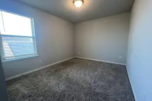 124 Old Stage Coach Rd, Jarrell, TX 76537 - Photo 21