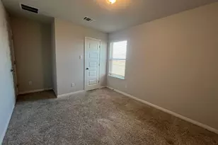 124 Old Stage Coach Rd, Jarrell, TX 76537 - Photo 23