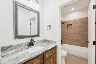 105 Callie St, Smithville, TX 78957 - Photo 29