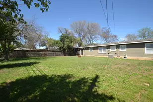 1211 Ridgemont Dr, Austin, TX 78723 - Photo 25