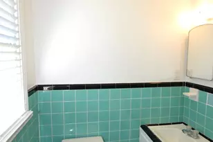 1211 Ridgemont Dr, Austin, TX 78723 - Photo 17