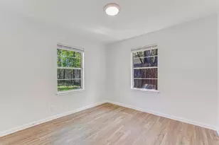 1202 W 22nd St, Austin, TX 78705 - Photo 9