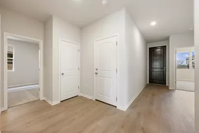 136 Jans Way, Georgetown, TX 78626 - Photo 9