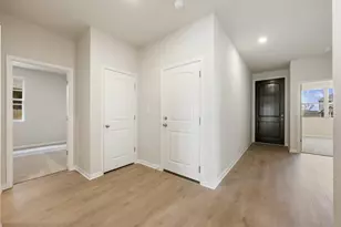 136 Jans Wy, Georgetown, TX 78626 - Photo 9