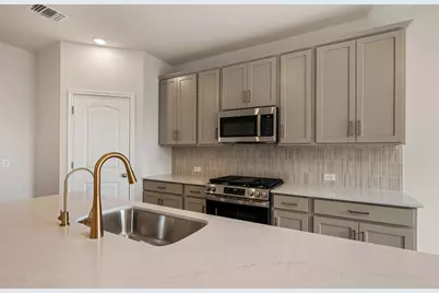 136 Jans Way, Georgetown, TX 78626 - Photo 13