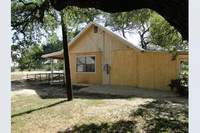 406 W Main Street, Johnson City, TX 78636 - Photo 3