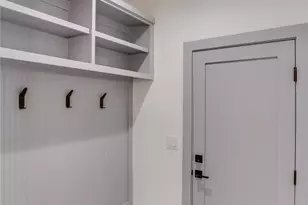 21907 Shotts Dr, Spicewood, TX 78669 - Photo 11