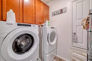 119 W Point Way, Elgin, TX 78621 - Photo 19