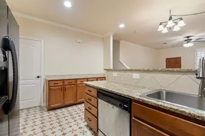 2101 Town Centre Drive #2004, Round Rock, TX 78664 - Photo 5