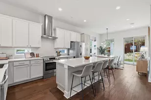 7020 Clifton Ln, Austin, TX 78746 - Photo 7