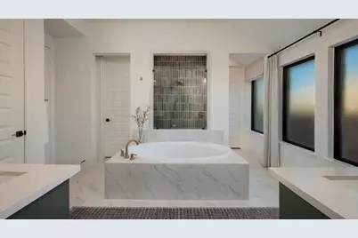 200 Gary Wayne Drive, Liberty Hill, TX 78642 - Photo 5