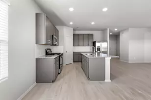 130 Keltic Dr, Kyle, TX 78640 - Photo 13