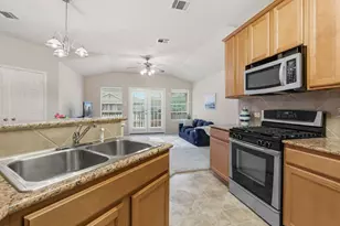 1310 W Parmer Ln, Austin, TX 78727 - Photo 13