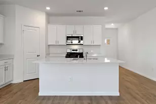 1808 Side Buster Trl, Leander, TX 78641 - Photo 3