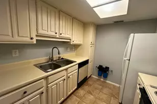8210 Bent Tree Rd, Austin, TX 78759 - Photo 7