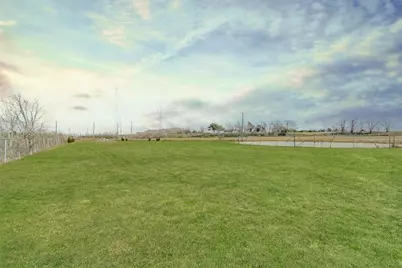 1801 Industrial Drive, Taylor, TX 76574 - Photo 3