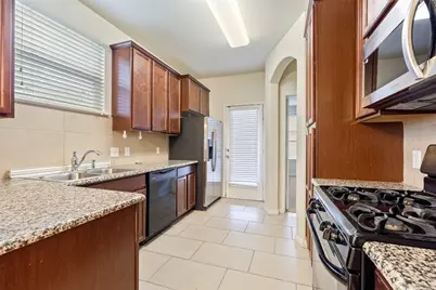 507 N Heatherwilde Boulevard, Pflugerville, TX 78660 - Photo 7