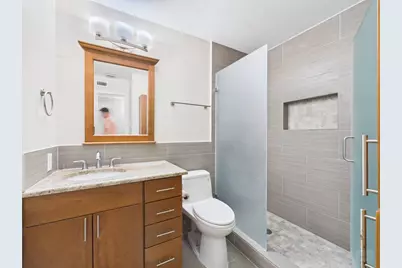 400 W 35th Street #104, Austin, TX 78705 - Photo 13