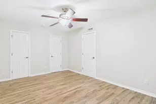 400 W 35th St, Austin, TX 78705 - Photo 11